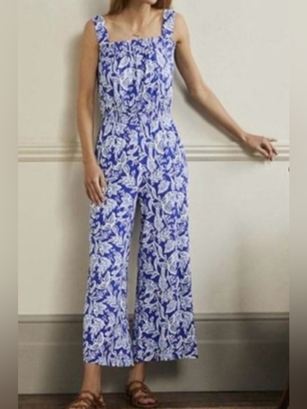 Boden Blue And White Tropical
Floral Wide Leg Jumpsuit